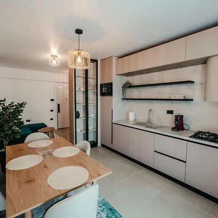 Apartment 2 Mamaia Nord