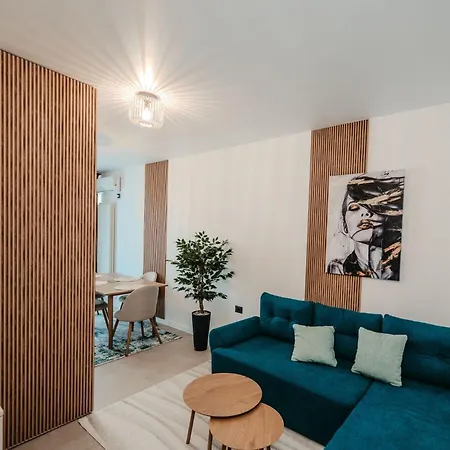 2 Mamaia Nord Apartment